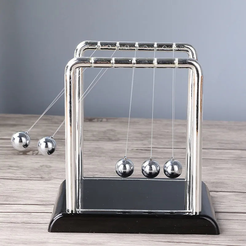 Large Size Newton's Cradle Metal Pendulum